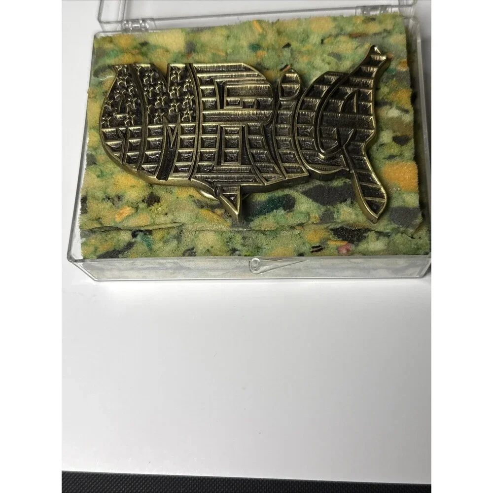 The Great American Buckle Co. BRASS 1992 AMERICA Belt Buckle MADE IN THE USA